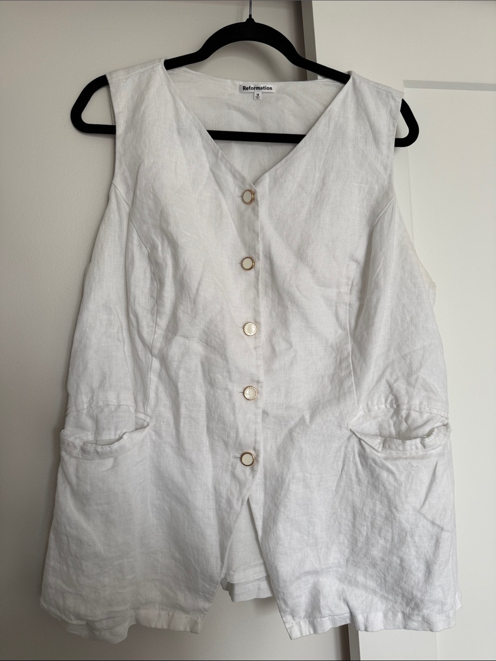 Reformation White Linen Sleeveless Button Front Vest